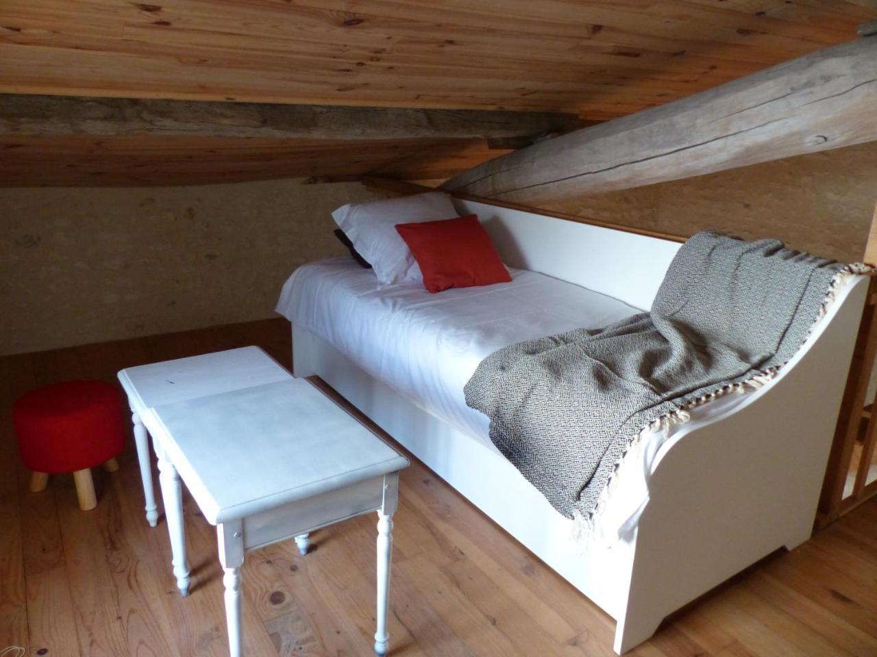 Bed and Breakfast Tetes A L'Air Montils Exterior foto