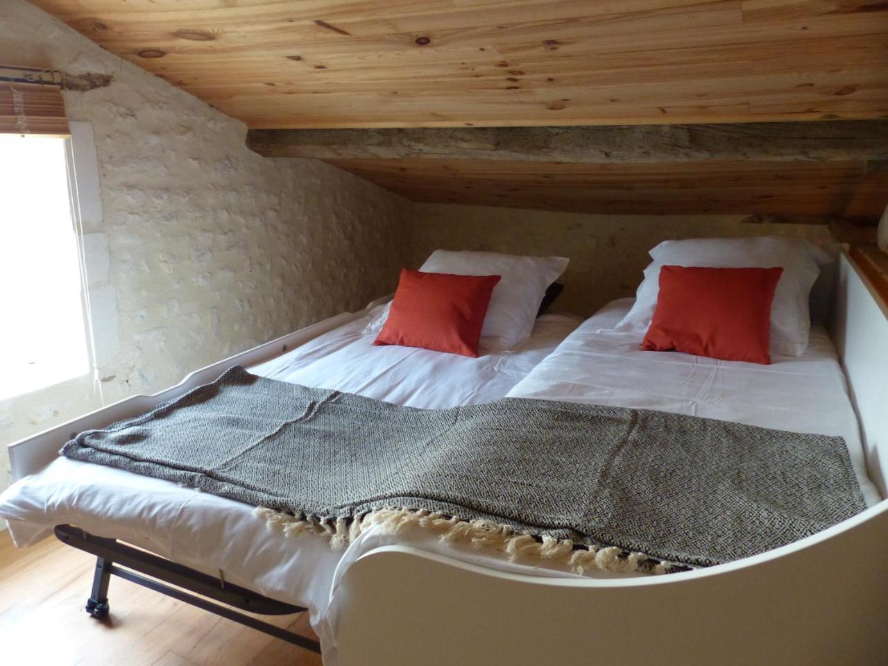 Bed and Breakfast Tetes A L'Air Montils Exterior foto